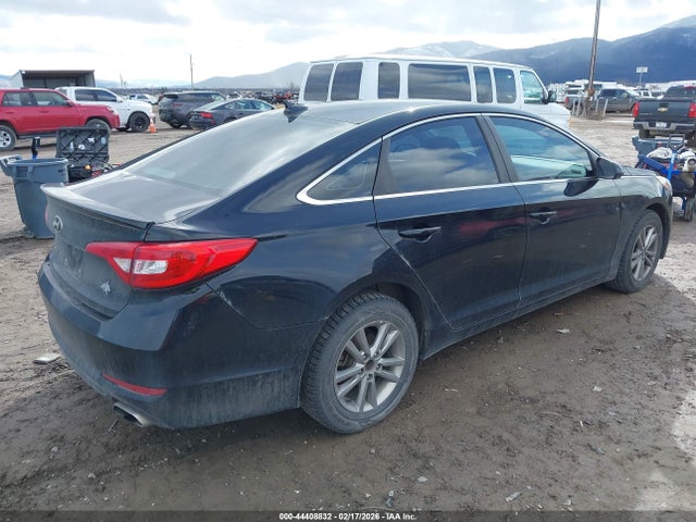 HYUNDAI SONATA SE - 4