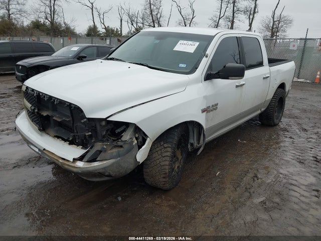 صورة 2 لـ 2013 RAM 1500 LARAMIE