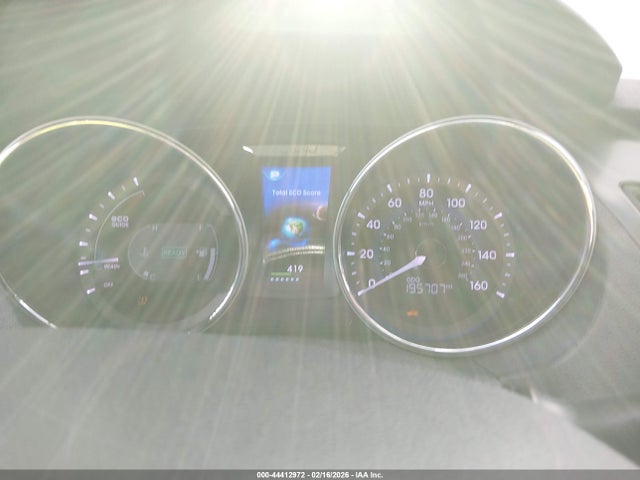 HYUNDAI SONATA HYBRID - 7