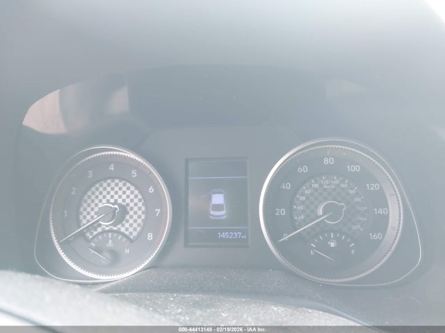 HYUNDAI ELANTRA SEL - 7