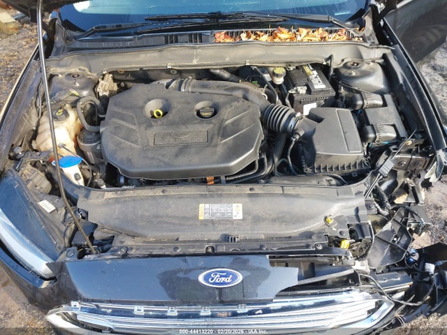 FORD FUSION SE - 10