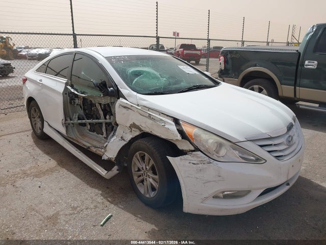 HYUNDAI SONATA GLS - 1