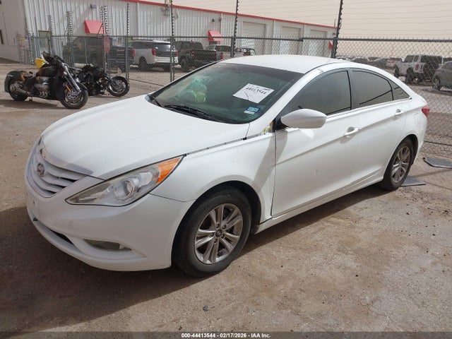 HYUNDAI SONATA GLS - 2