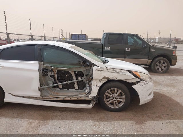 HYUNDAI SONATA GLS - 6