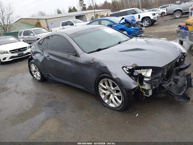 HYUNDAI GENESIS 3.8 BASE - 1