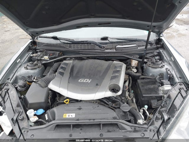 HYUNDAI GENESIS 3.8 BASE - 10