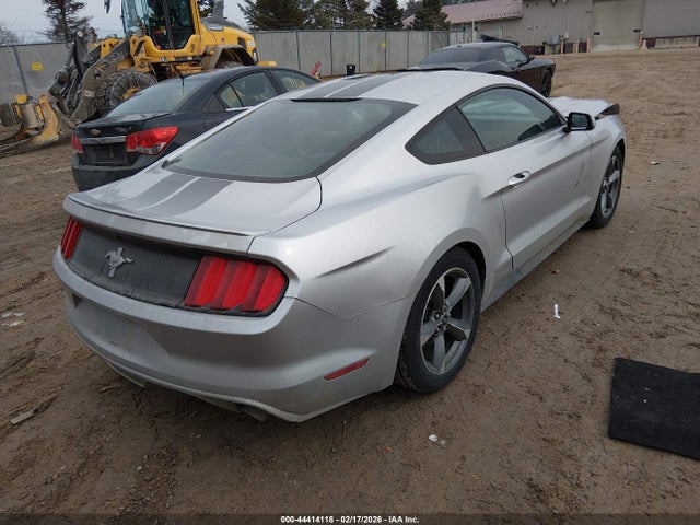 FORD MUSTANG V6 - 4