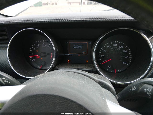 FORD MUSTANG V6 - 7