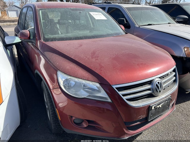 2011 VOLKSWAGEN TIGUAN S