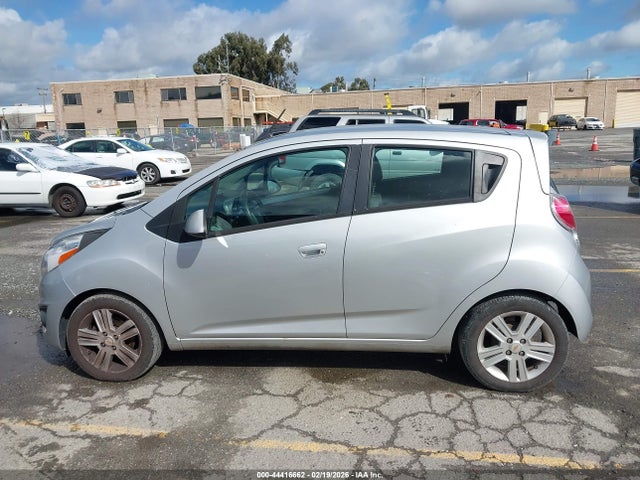 صورة 14 لـ 2013 Chevrolet SPARK 1LT AUTO