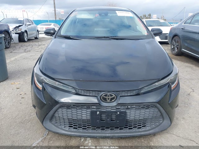 2021 TOYOTA COROLLA LE 12