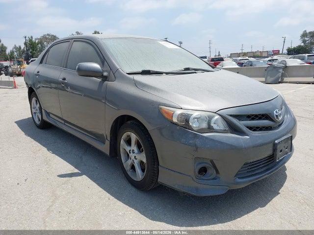 2011 TOYOTA COROLLA S