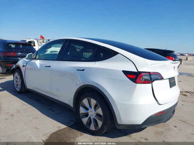 2023 TESLA MODEL Y 3