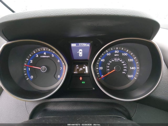 HYUNDAI ELANTRA GT - 7