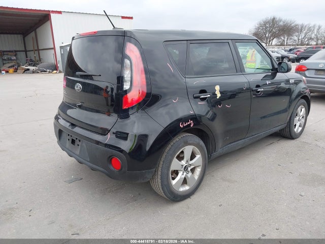 KIA SOUL - 4