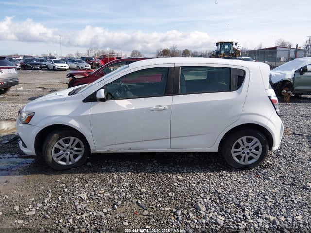 صورة مصغرة 15 لـ 2017 Chevrolet SONIC LT AUTO