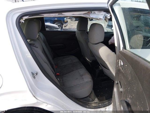 2017 Chevrolet SONIC LT AUTO 照片 8