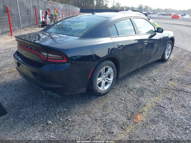 DODGE CHARGER SXT RWD - 4