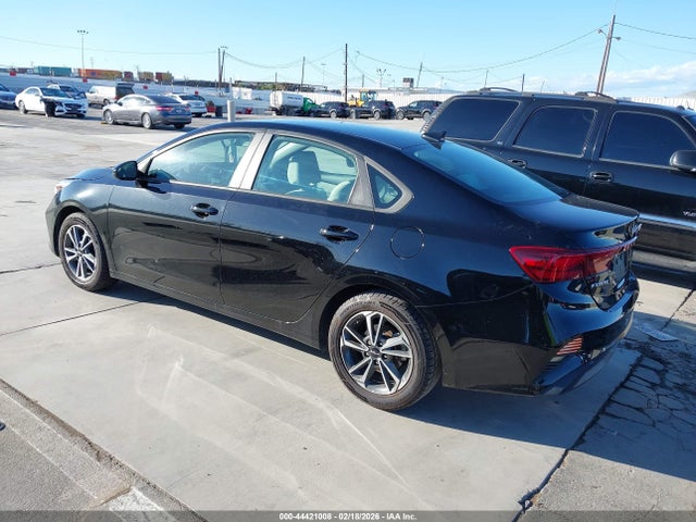 صورة 3 لـ 2023 KIA FORTE LXS