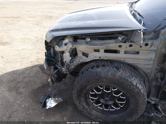 CHEVROLET COLORADO 4WD SHORT BOX LT - 6