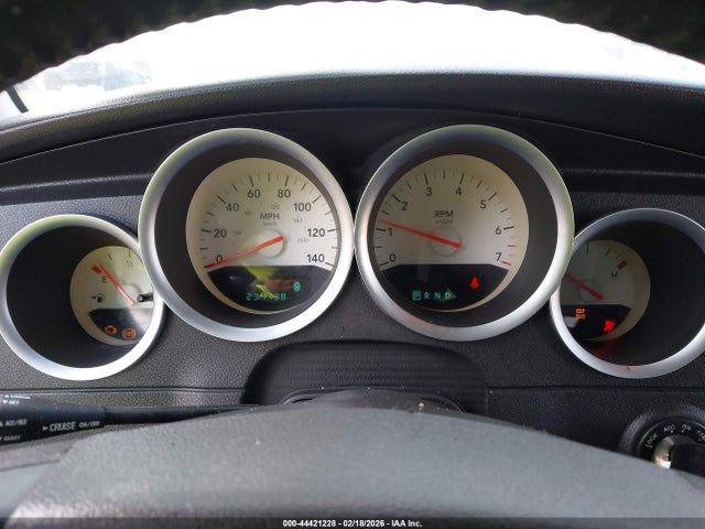 DODGE MAGNUM SXT - 7