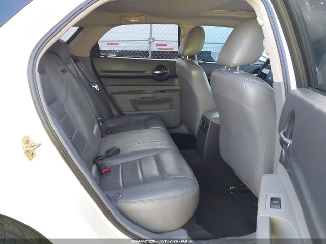 DODGE MAGNUM SXT - 8