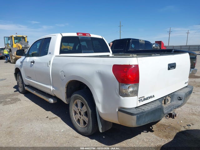 TOYOTA TUNDRA - 3