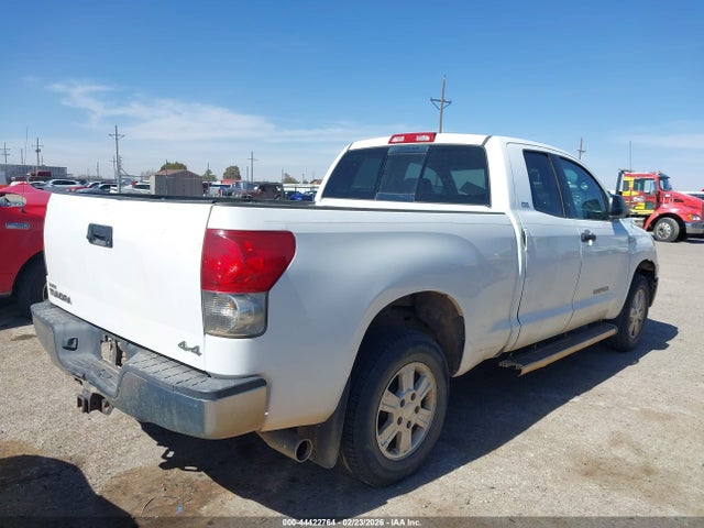 TOYOTA TUNDRA - 4