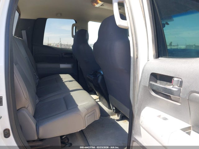 TOYOTA TUNDRA - 8