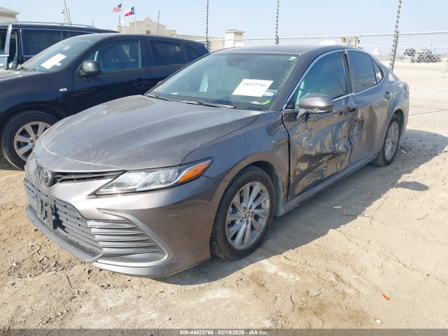 TOYOTA CAMRY - 2