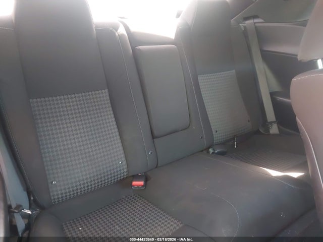 DODGE CHALLENGER GT - 8