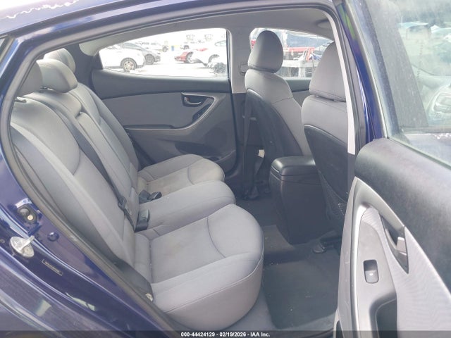 HYUNDAI ELANTRA GLS - 8