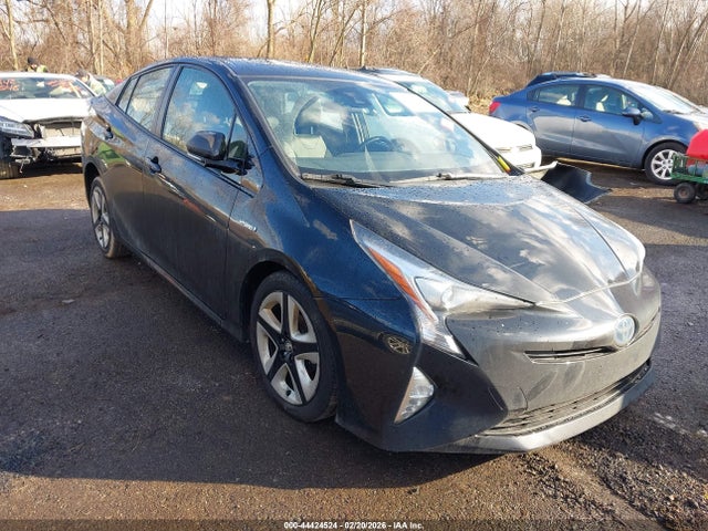 2016 TOYOTA PRIUS THREE TOURING