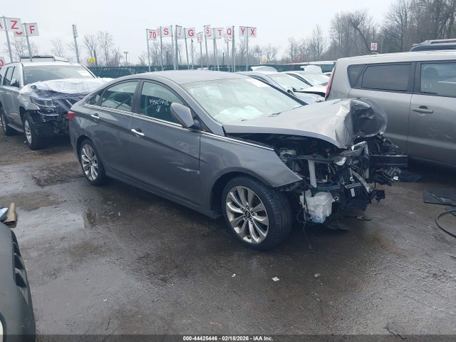 2011 HYUNDAI SONATA SE