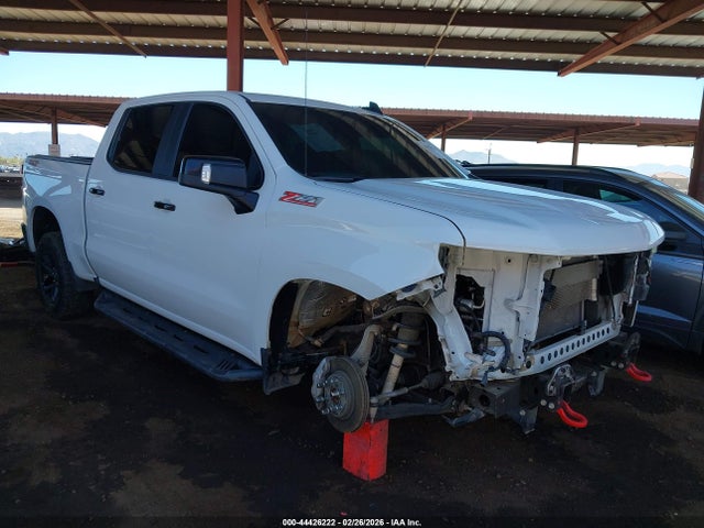 CHEVROLET SILVERADO 1500 4WD SHORT BED LT TRAIL BOSS - 1