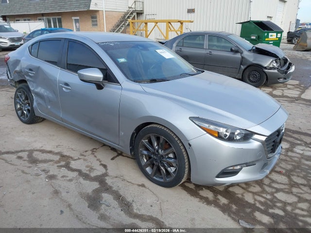 2018 MAZDA MAZDA TOURING