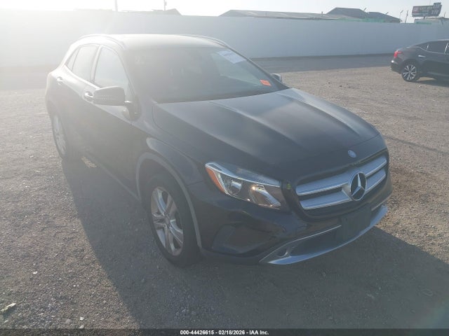 2017 MERCEDES-BENZ GLA 250 