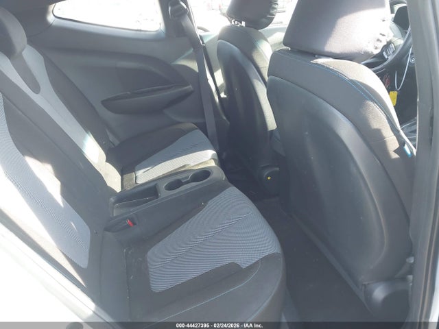 HYUNDAI VELOSTER 2.0 - 8