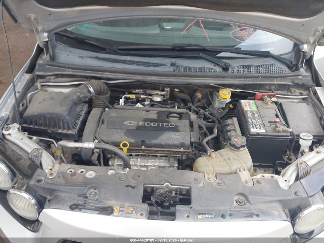 CHEVROLET SONIC LT AUTO - 10