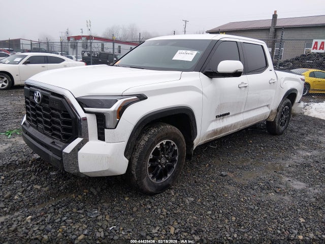 TOYOTA TUNDRA - 2