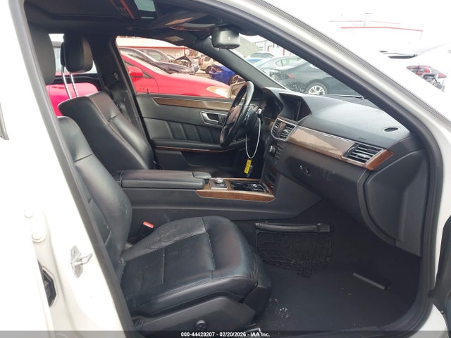 MERCEDES-BENZ E-CLASS - 5