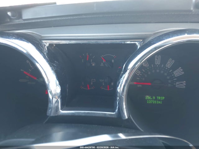 FORD MUSTANG V6 - 7