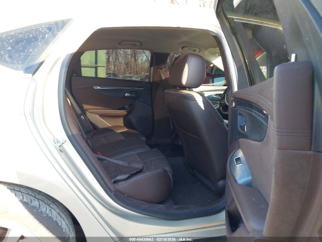 CHEVROLET IMPALA 1LT - 8