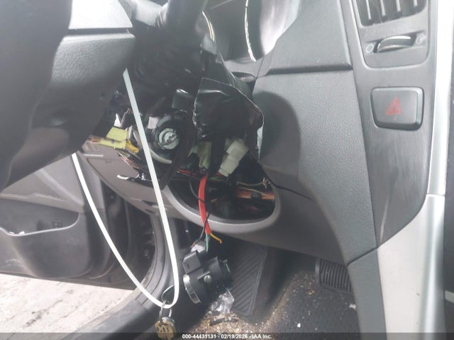 HYUNDAI SONATA GLS - 6