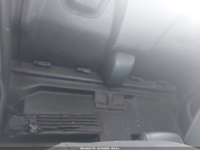 CHEVROLET COLORADO 2WD LONG BOX LT - 8