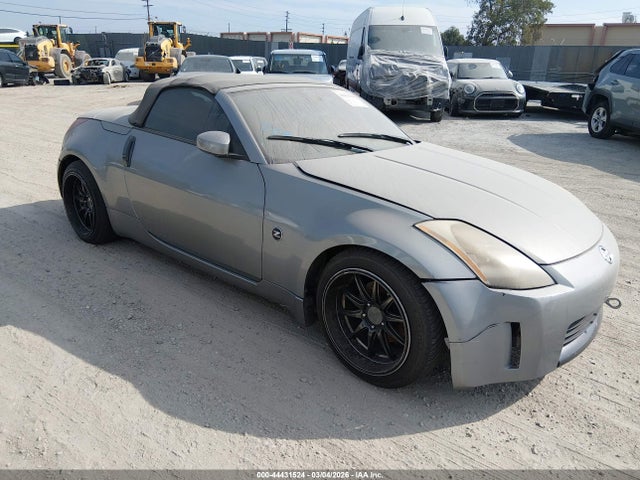 2004 NISSAN 350Z TOURING
