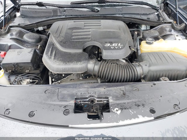 DODGE CHARGER SE - 10