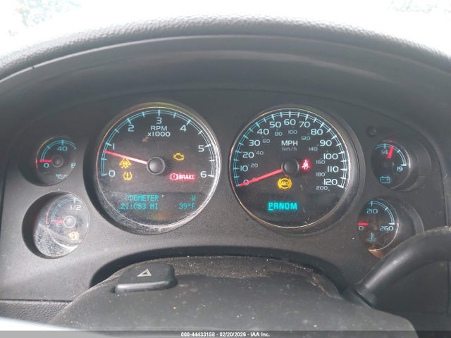 CHEVROLET AVALANCHE 1500 LS - 7