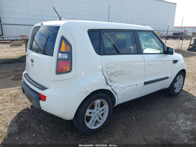 KIA SOUL + - 6