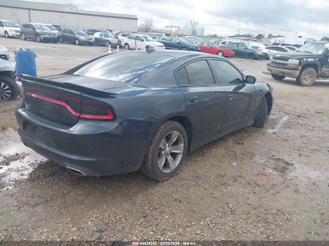 DODGE CHARGER SXT PLUS RWD - 4